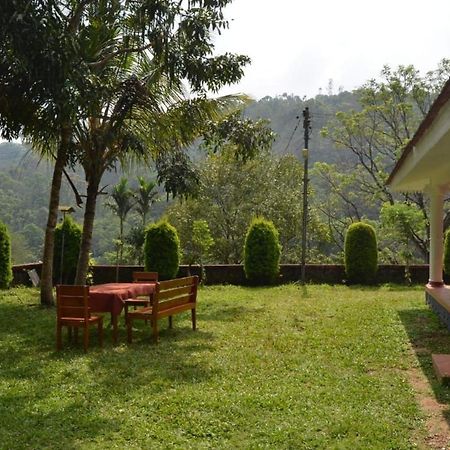 Cassells Jungle Resorts Thekkady Vandiperiyar Bagian luar foto