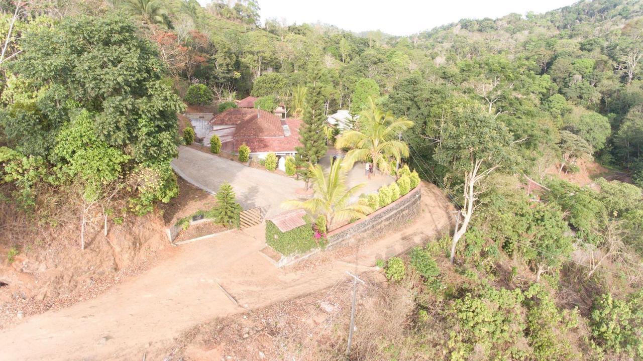 Cassells Jungle Resorts Thekkady Vandiperiyar Bagian luar foto