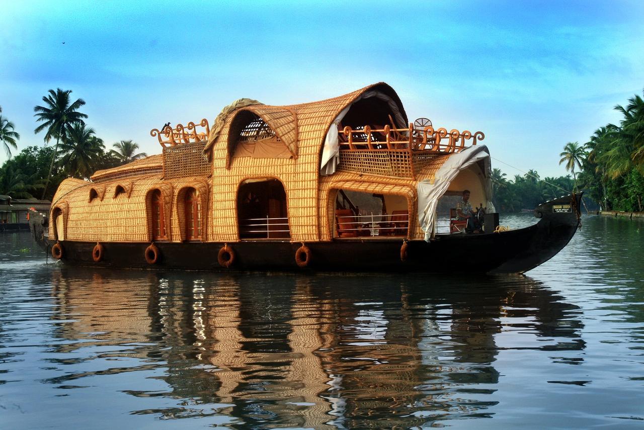 Cassells Jungle Resorts Thekkady Vandiperiyar Bagian luar foto